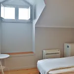Casa Gaea بيت شباب براغا